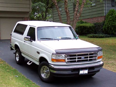 1996 Ford Bronco photo