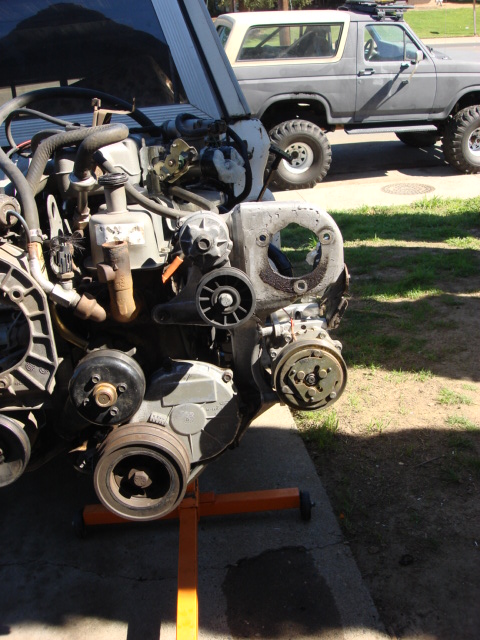 1983 Ford Bronco - here is the front of the bracket withthe P/s removed. it looks like i have to get a different bracket.