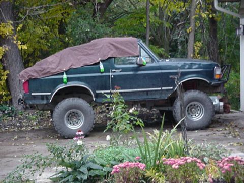 1992 Ford Bronco - heaby canvas with antifreeze in the bottles