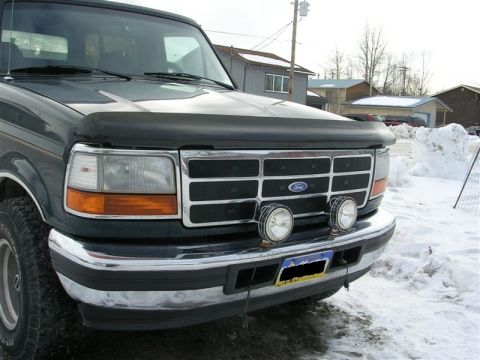 1995 Ford Bronco - A little rust on the bottom of my unknown driving lights