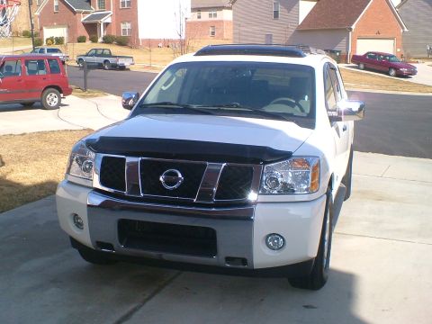 2006 Nissan Armada - New w/ bug guard