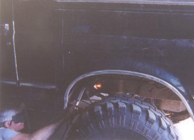 1992 Ford Bronco - trail fix, no more rivits.