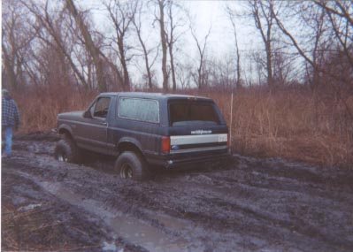 1992 Ford Bronco - oops, can we say hung up?