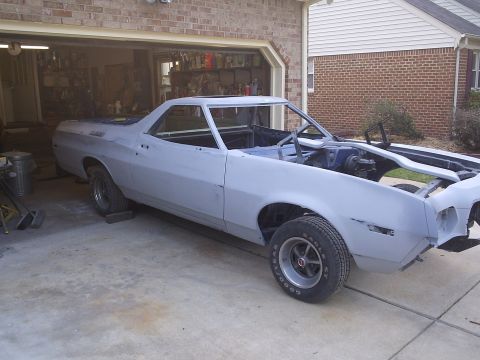 1972 Ford Ranchero - This 1972 Ford Ranchero is in a state of disrepair, awaiting restoration.