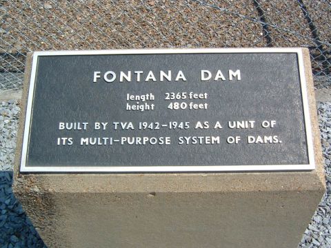 1985 Ford LTD Crown Victoria - Photo of a bronze Fontana Dam plaque listing its length, height, and TVA construction dates of 1942-1945.