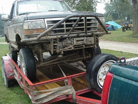 1992 Ford Bronco - mud! poor winch got a workout.