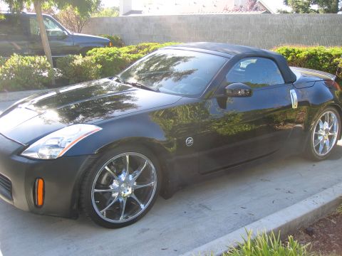2004 Nissan 350Z photo