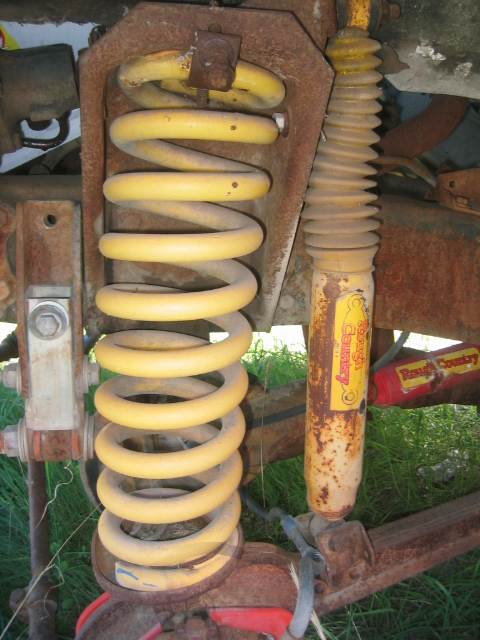 1973 Ford F-100 - Yellow powder coated, dr. side