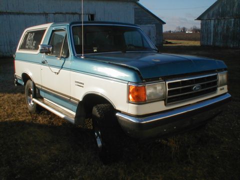 1991 Ford Bronco - Front Passenger Side