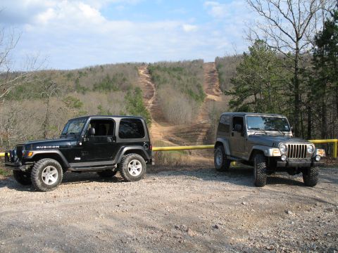 1993 Ford Bronco - The Jeeps and the Lookout.