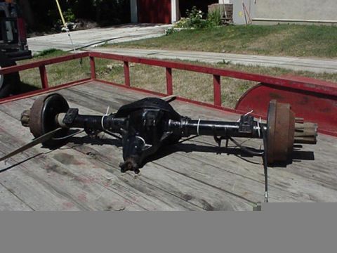 1992 Ford Bronco - 10.25 sterling rear axle. out of a 91 F250HD, aslo available in 1 tons. 35 spline axleshafts.