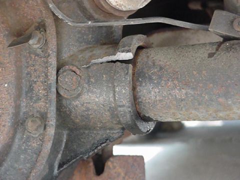 1992 Ford Bronco - again, why 8.8's suck.