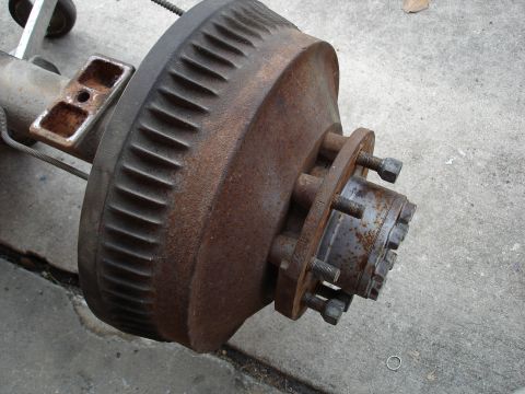 1986 Ford Bronco - drum and hub