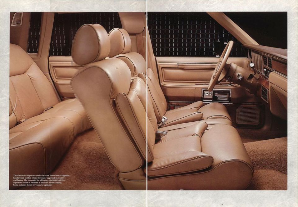 1989 Lincoln Town Car Brochure pg4