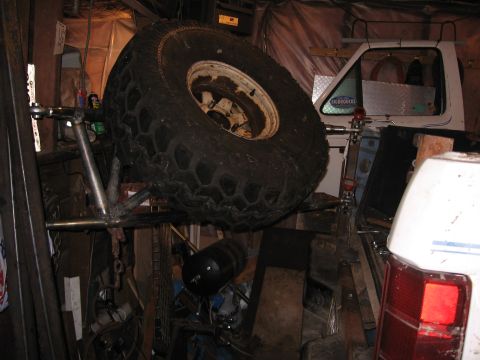 1980 Ford Bronco - Aligning hitch pin holes was the biggest pain (which explains the not-perfect swinging). But this was my first project with new tubing bend…
