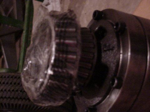 1992 Ford Bronco - bearing compare. size difference is great. the 10.25 bearing is centered ontop of the 8.8 bearing.