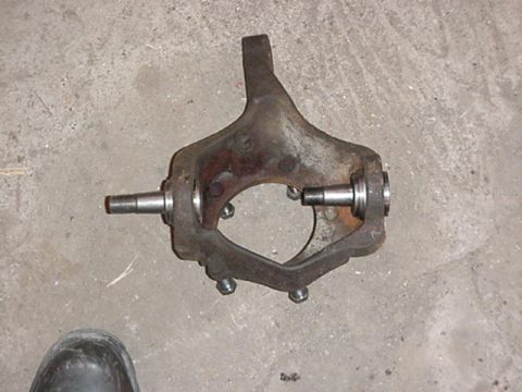 1992 Ford Bronco - finsished with balljoints. install is oppostie, be shure to use the correct torque and procedures on reassembly. this was on a 79 1/2ton da…