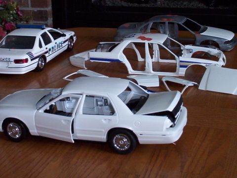1998 Ford Crown Victoria photo