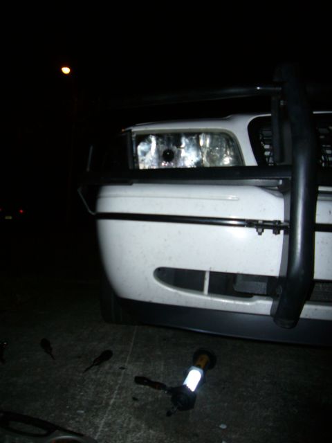 2000 Ford Crown Victoria - Front view of a 2000 Ford Crown Victoria, equipped with a push bar.