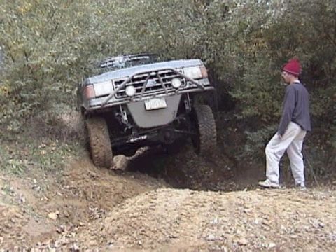 1992 Ford Bronco - wheels in air
