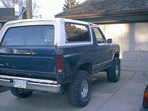 1992 Ford Bronco - SM FILE NOT FOUND logo displayed on a dark background.