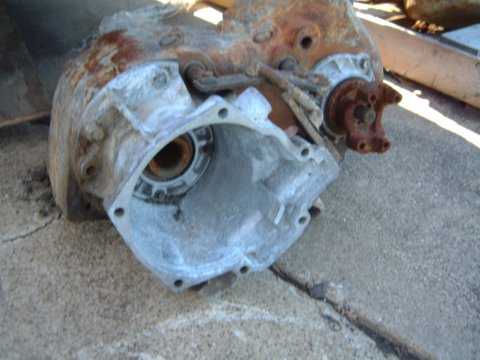 1984 Ford Bronco - NP205 and short C6 adapter