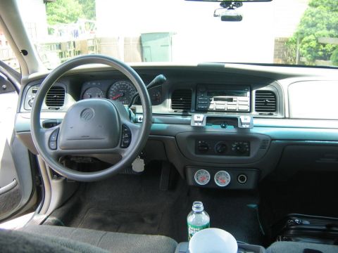 1999 Mercury Grand Marquis photo