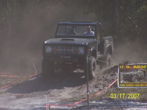 1989 Ford Bronco - Ford Bronco navigates an off-road course on March 17, 2007.