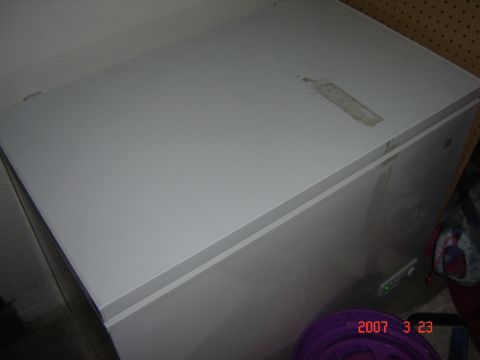 1993 Ford Bronco - This photo shows a white chest freezer, not a 1993 Ford Bronco.
