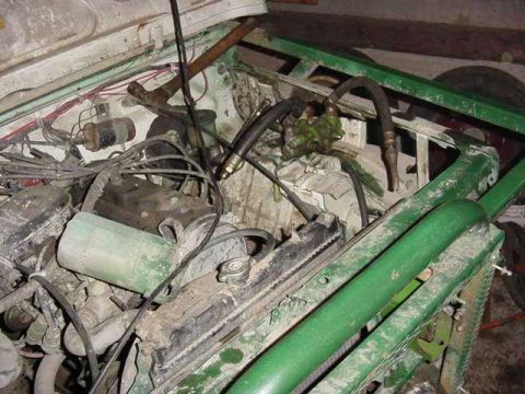 1992 Ford Bronco - the other valve mounted to fender. i will get all new hoses as stuff gets mounted.