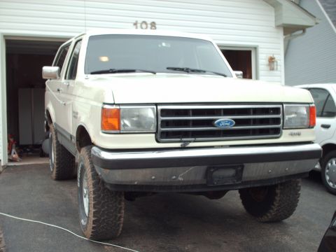 1990 Ford Bronco photo