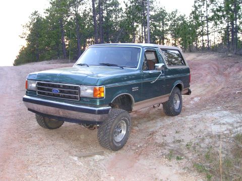 1989 Ford Bronco - Testing the new suspension