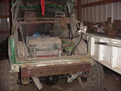 1992 Ford Bronco - moved tank