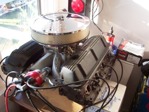 1988 Mercury Grand Marquis - engine as of March '07 (roller rockers, pushrods and pistons not pictured) overhead angle shot