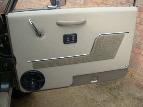 1975 Ford Bronco - This one went much faster, naturally.