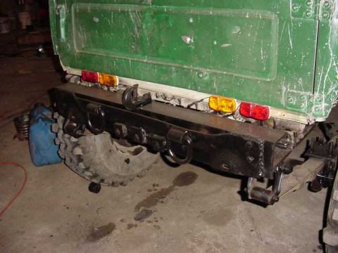 1992 Ford Bronco - 3 rear tow points