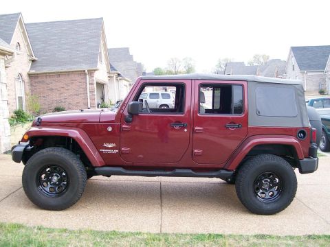 2007 Jeep Wrangler - 2.5" Teraflex BB with 315/70/17 BFGoodrich Tires.