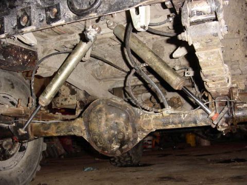 1992 Ford Bronco - Rear shock mounts