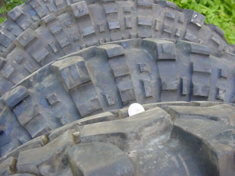 1992 Ford Bronco - 95% tread!