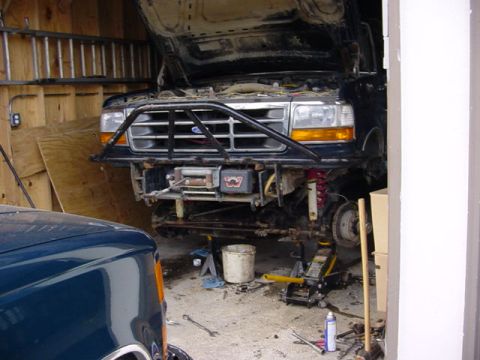 1992 Ford Bronco - no steering or brakes, boy is my truck in trouble.