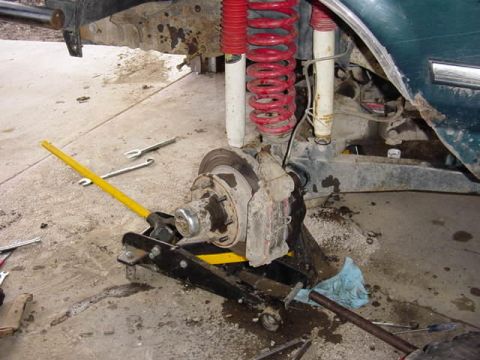 1992 Ford Bronco - new calipers so i can bleed out my lines after 4 days of waiting.