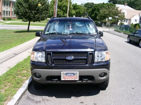 2002 Ford Sport Trac photo