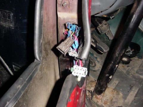1992 Ford Bronco - new connections robbed from a junkyard car wiring harnesses in 4 connectors to hook up all 19 wires. i will need to remove the door panel t…