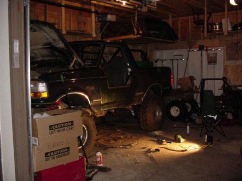 1992 Ford Bronco - on, almost done, all i need is the mirror.