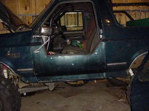 1992 Ford Bronco - done!