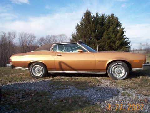 1975 Ford Torino photo