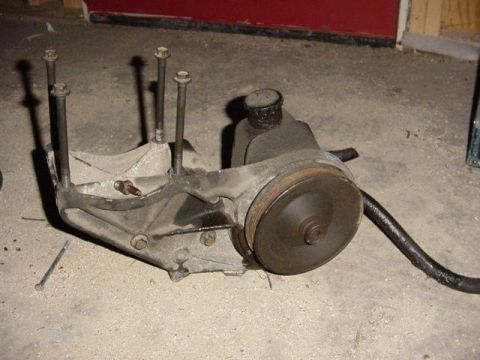 1992 Ford Bronco - another junkyard pump