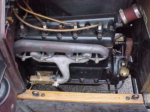 1913 Ford Model T - Ron Miller's shop poured new main bearings and bored the block .060" over. They also poured the rods. I assembled the engine.