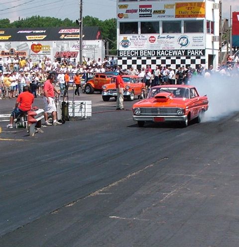 1972 Ford Ranchero - A 1963 Ford Falcon drag car performs a burnout at Beech Bend Raceway Park.
