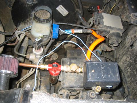 1995 Ford Bronco - there some plumbing